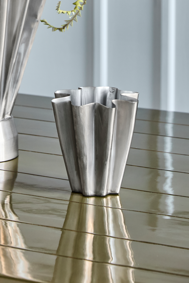 Flood vase, Børstet Sølvfinish - H13 cm